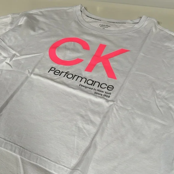 Calvin Klein Performance Tee - Picture 8 of 9